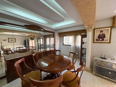 Appartement avec balcon à vendre à Calle Vicente Cantos Figuerola