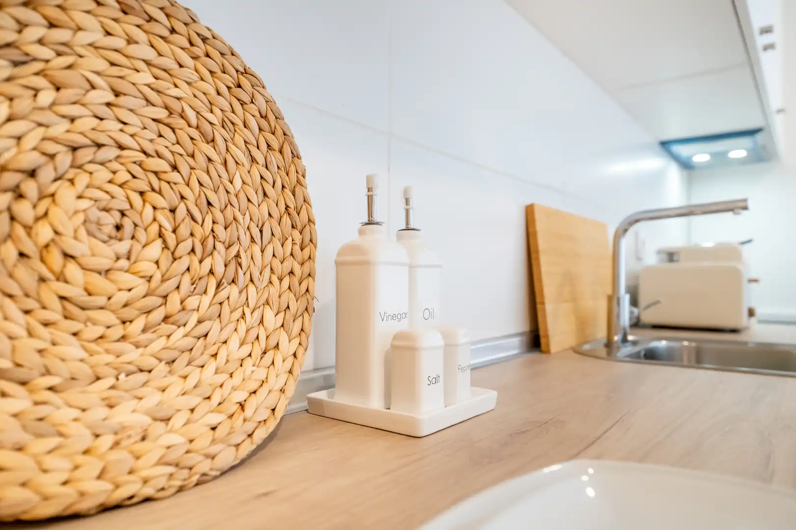 Cocina de Estudio de alquiler en Sevilla con Aire acondicionado, Calefacción y Amueblado