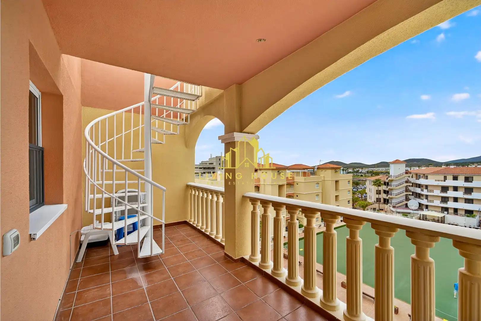 Terraza de Ático en venta en San Miguel de Abona con Terraza, Amueblado y Horno