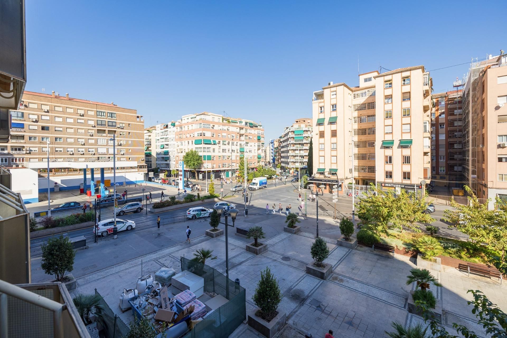 Exterior view of Flat for sale in  Granada Capital  with Heating, Terrace and Balcony