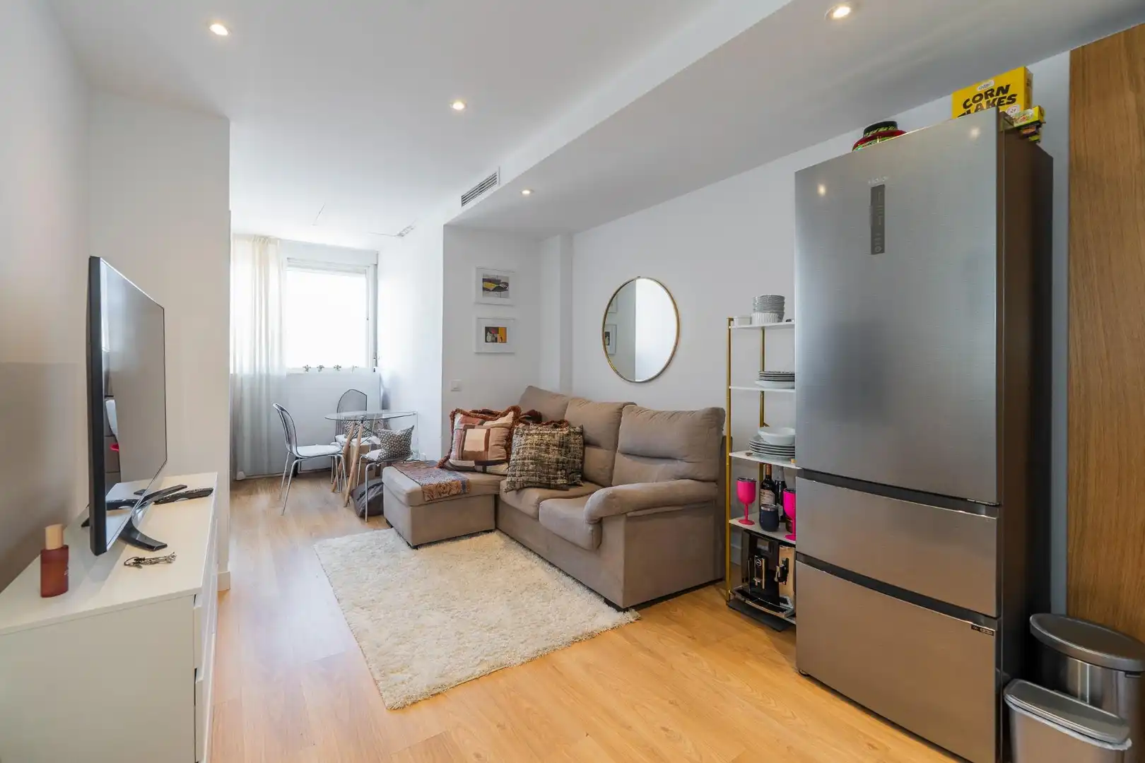 Piso con ascensor en venta en Calle ARTISTAS, imagen 2