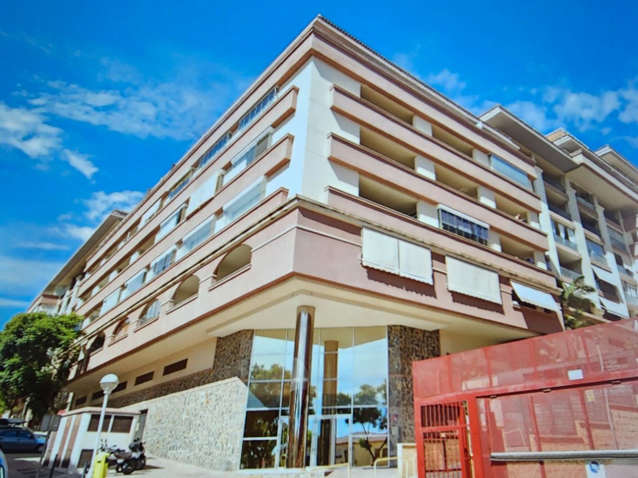 Vista exterior de Garatge de lloguer en Fuengirola