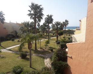 Jardí de Casa o xalet de lloguer en Zahara de los Atunes amb Terrassa, Moblat i Rentadora
