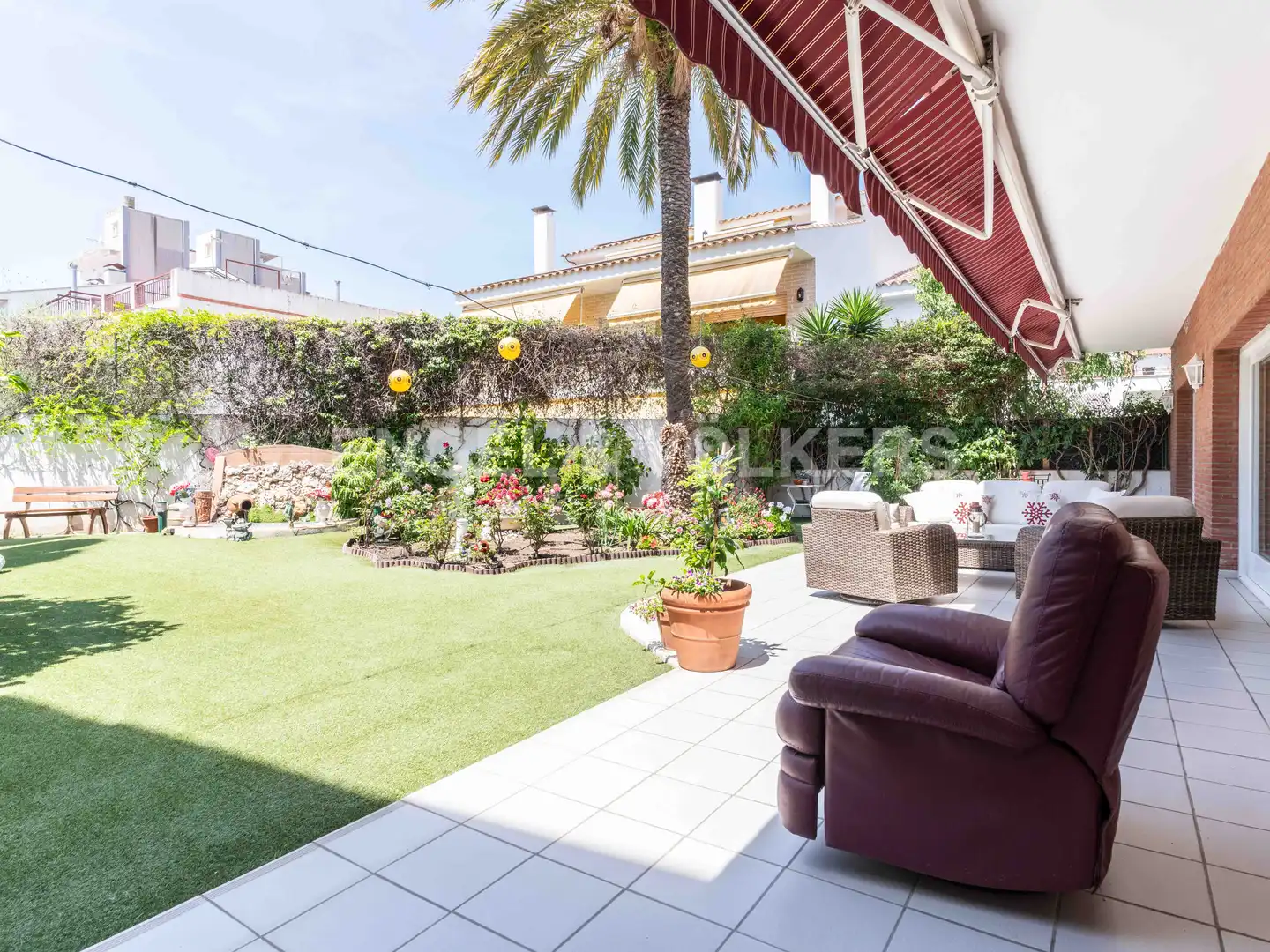 Terrasse von Haus oder Chalet zum Verkauf in Pineda de Mar mit Klimaanlage, Heizung und Privatgarten