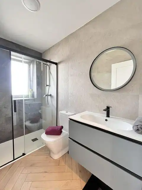 Bany de Casa o xalet en venda en Gijón  amb Calefacció i Terrassa