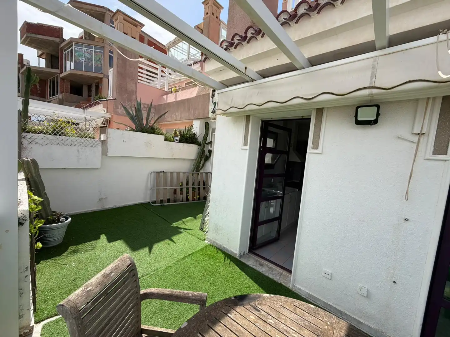 Terraza de Piso en venta en La Manga del Mar Menor con Terraza y Piscina comunitaria