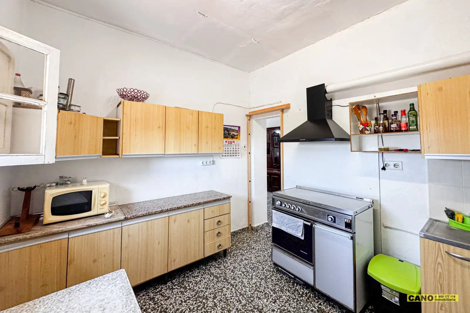 Cuina de Pis en venda en Almería amb Terrassa