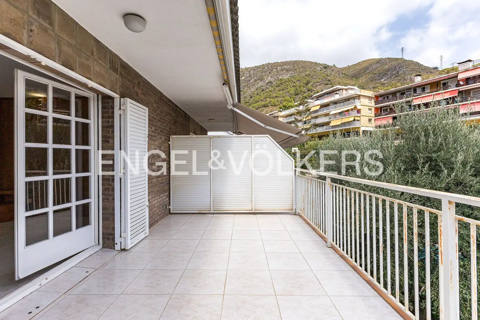 Terraza de Casa o chalet en venta en Castelldefels con Aire acondicionado, Calefacción y Jardín privado