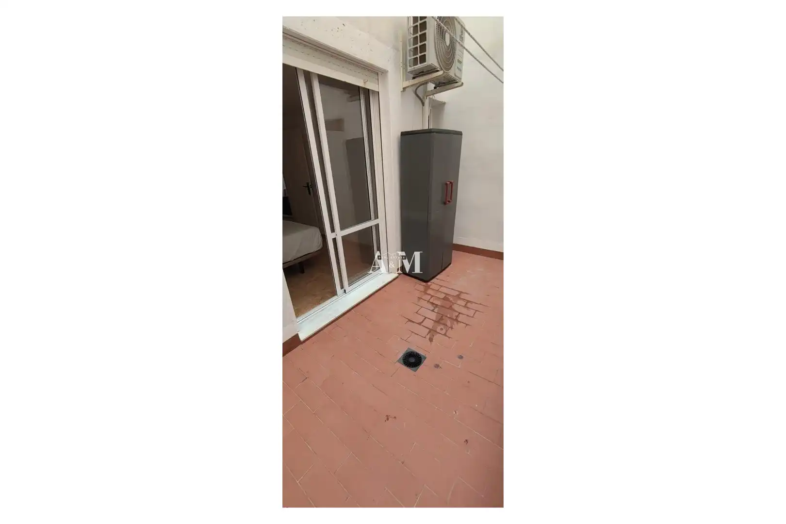 Terrasse von Wohnung zur Miete in Torrevieja mit Terrasse, Schwimmbad und Möbliert