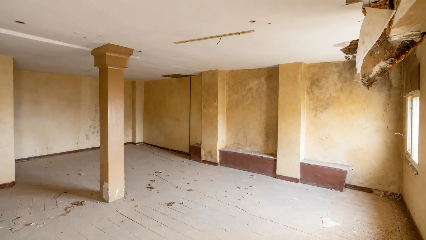 Casa adosada en venda en Castell de Mur amb Alarma