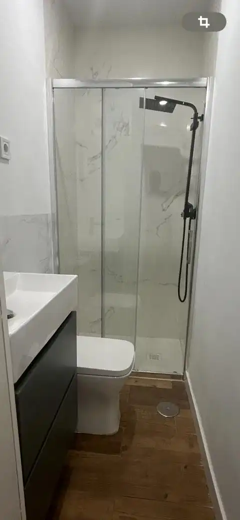 Oficina en venta en Calle de Fray José Cerdeiriña, Las Águilas