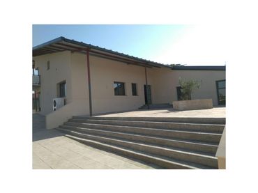 Villa con giardino in vendita a Avenida Ebro Urcamusa 49
