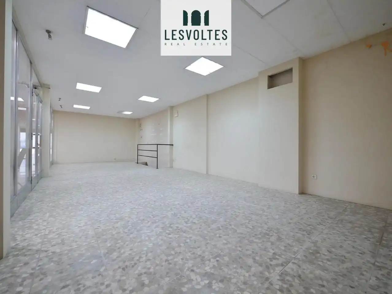 Local comercial en venta en calle de Santa Margarida, imagen 9