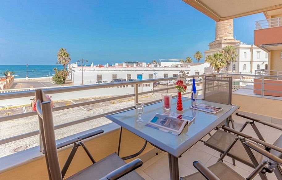 Terrassa de Apartament de lloguer en Chipiona amb Aire condicionat, Calefacció i Parquet