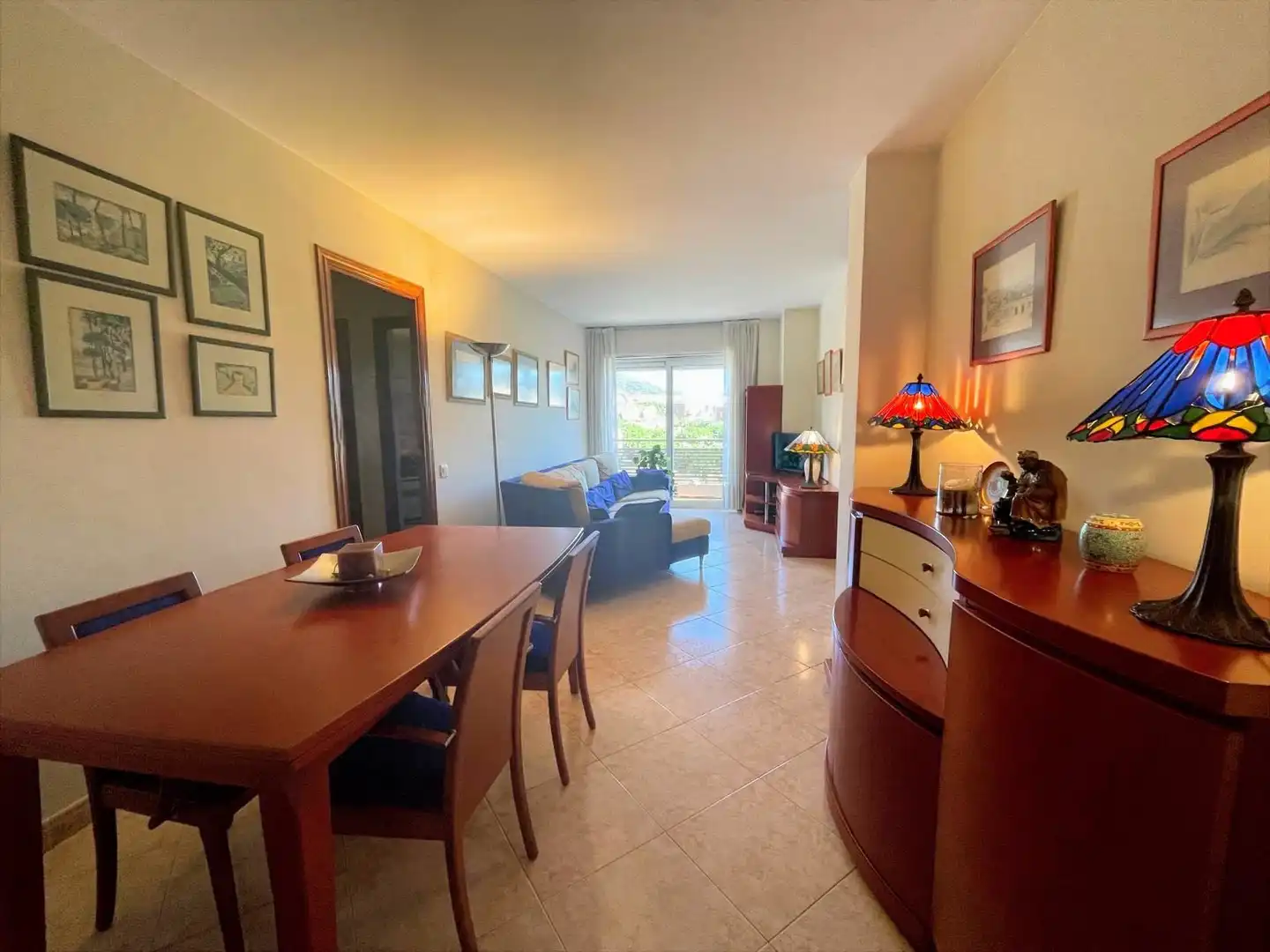 Comedor de Piso en venta en Pineda de Mar con Calefacción, Amueblado y Balcón
