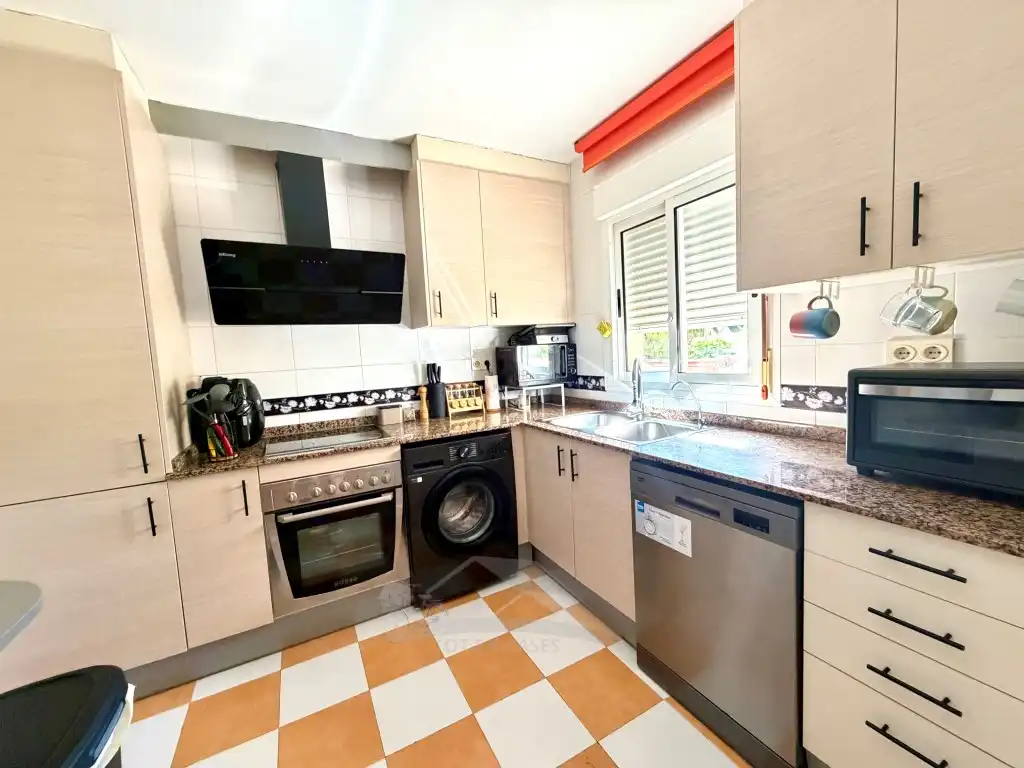 Villa zum Verkauf in Avenida Madrid De, imagen 14