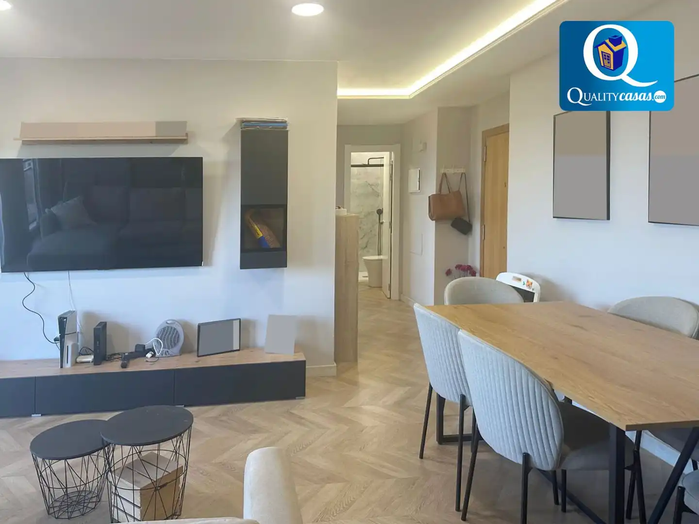Sala de estar de Ático de alquiler en El Campello con Aire acondicionado y Terraza
