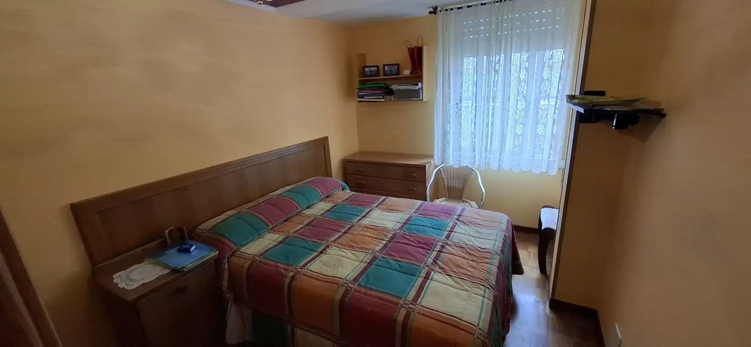 Bedroom of Flat for rent in A Coruña Capital 
