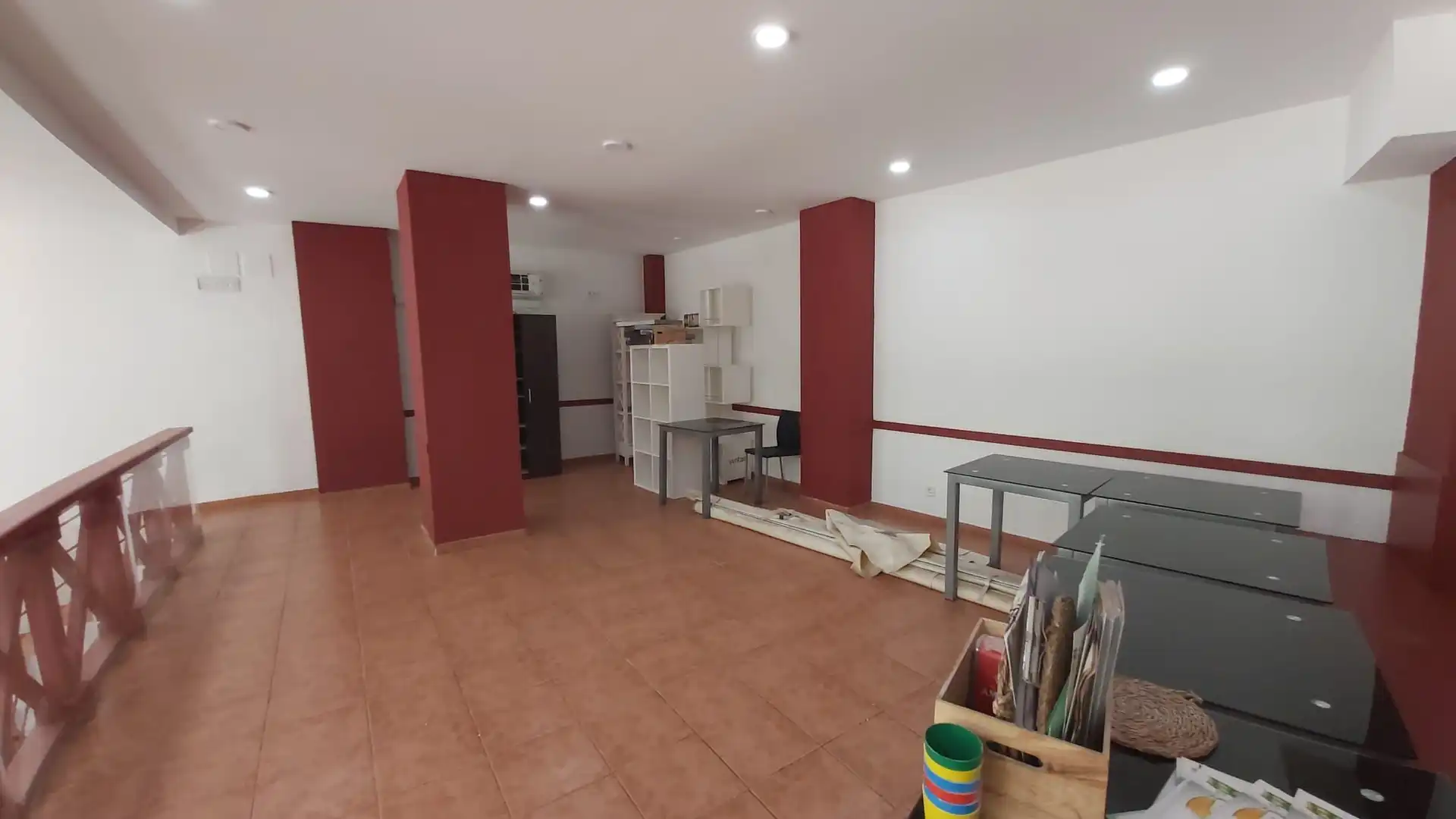 Local en venta en Cerdanyola del Vallès con Aire acondicionado