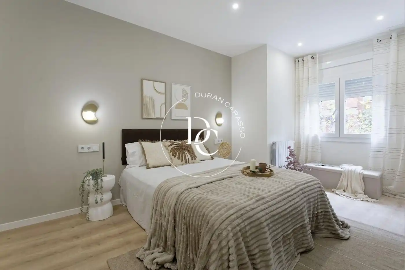 Piso con terraza en venta en Carrer del Bruc, imagen 25