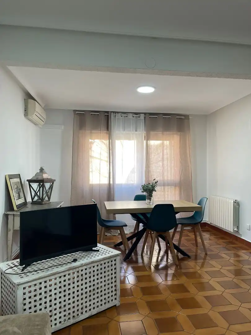 Comedor de Piso de alquiler en Plasencia con Aire acondicionado, Calefacción y Terraza