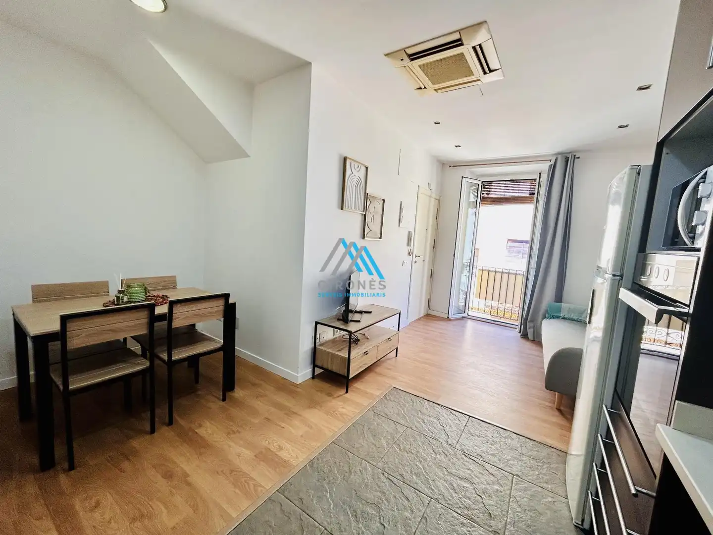 Wohnzimmer von Wohnungen zum Verkauf in Palamós mit Klimaanlage, Heizung und Parkett