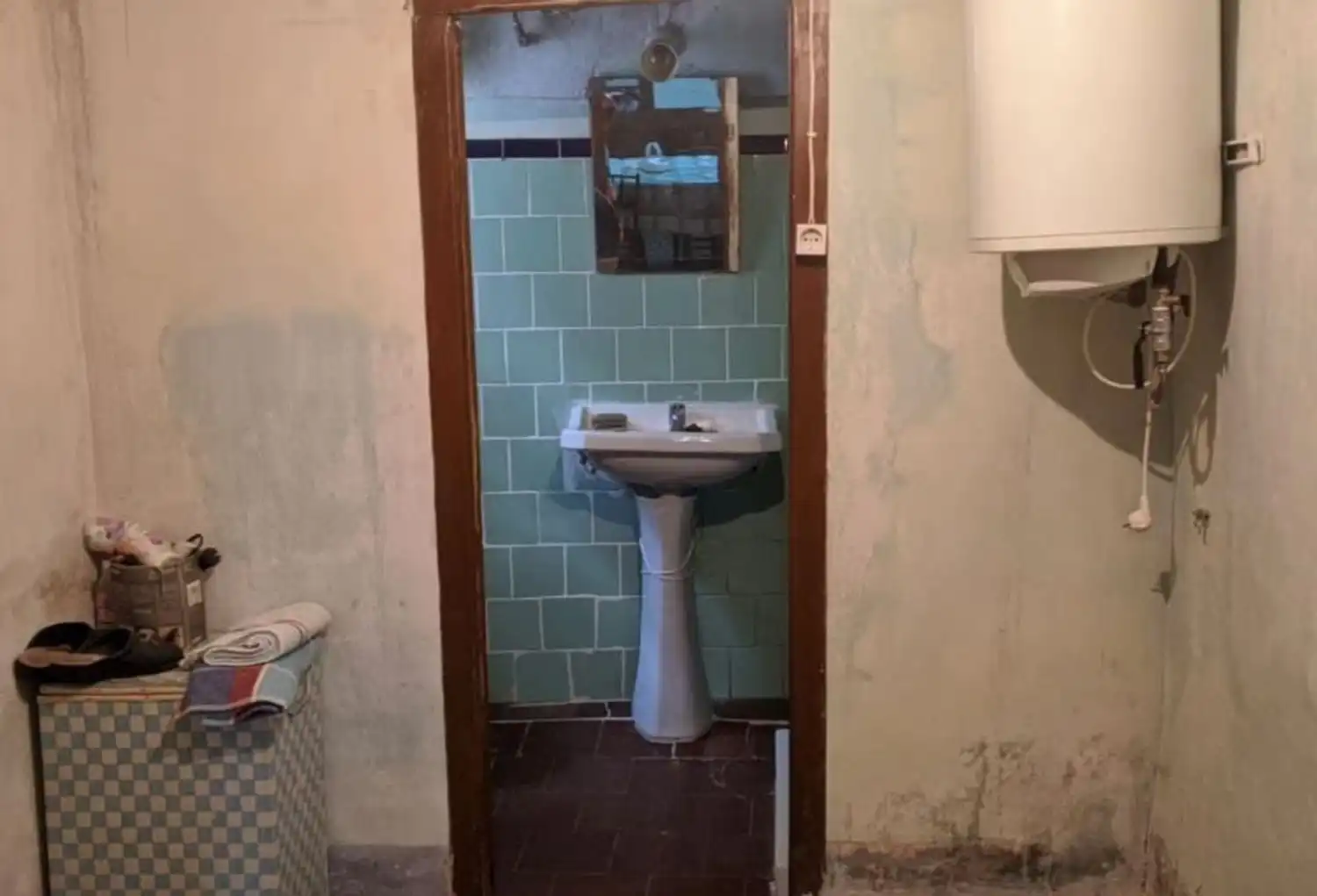 Bathroom of Houses for sale in Rubielos de Mora  with Terrace and Storage room