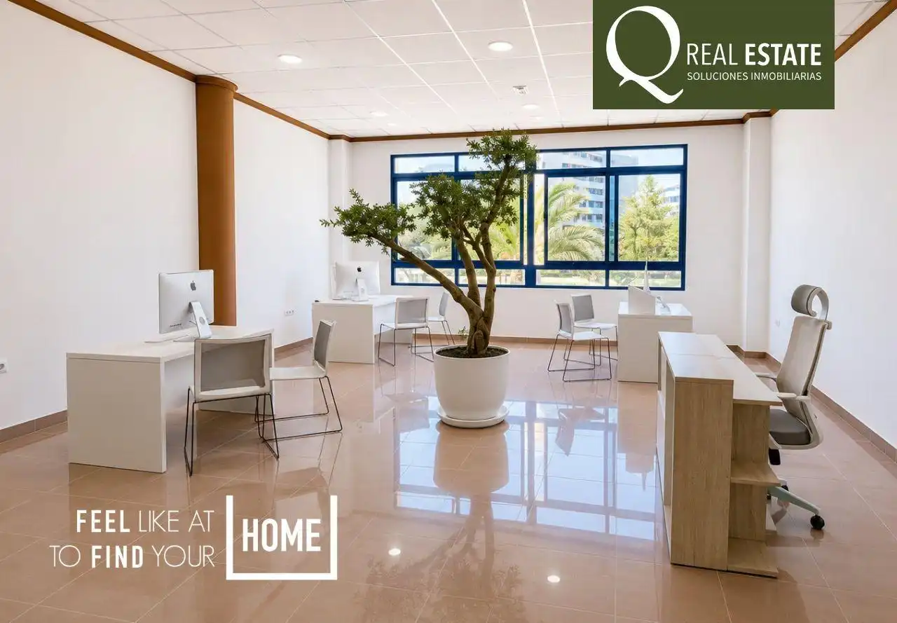 Büro zur Miete in El Campello mit Klimaanlage und Terrasse