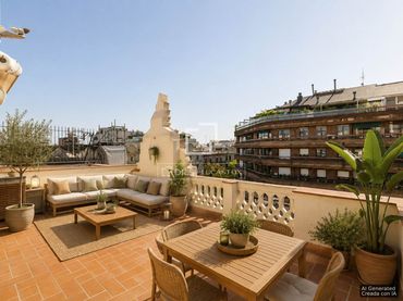 Ático con ascensor en venta en Eixample