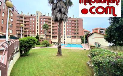 Exterior view of Flat for sale in Castro-Urdiales  with Heating, Parquet flooring and Terrace