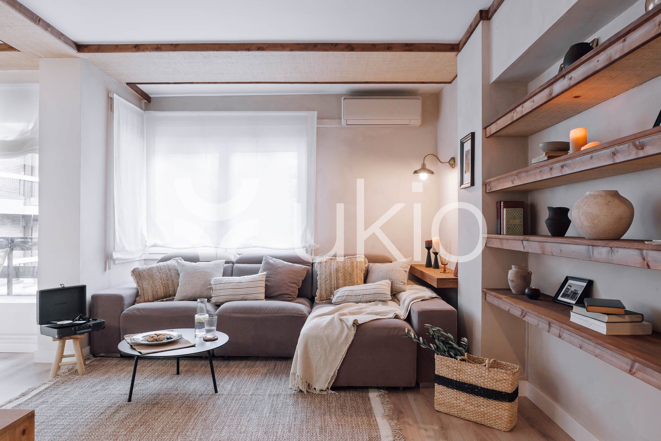 Living room of Apartment to rent in  Barcelona Capital  with Air Conditioner, Heating and Furnished