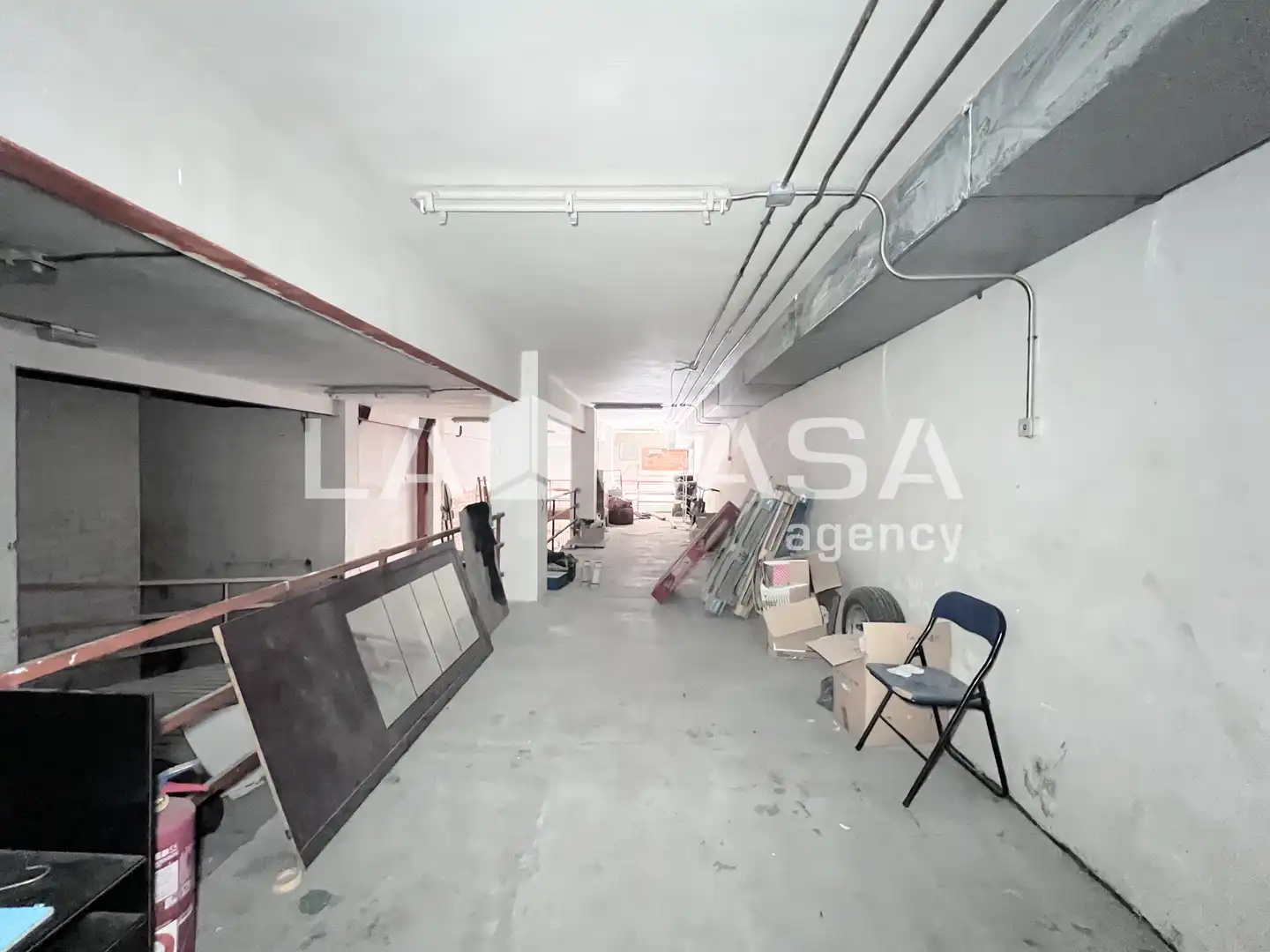 Local comercial en venta en Artigues - Llefià, imagen 8