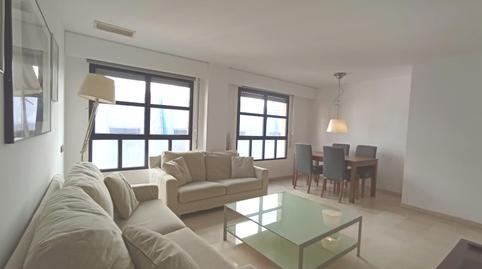 Foto 2 de Piso de alquiler en Barrio del Centro, Alicante