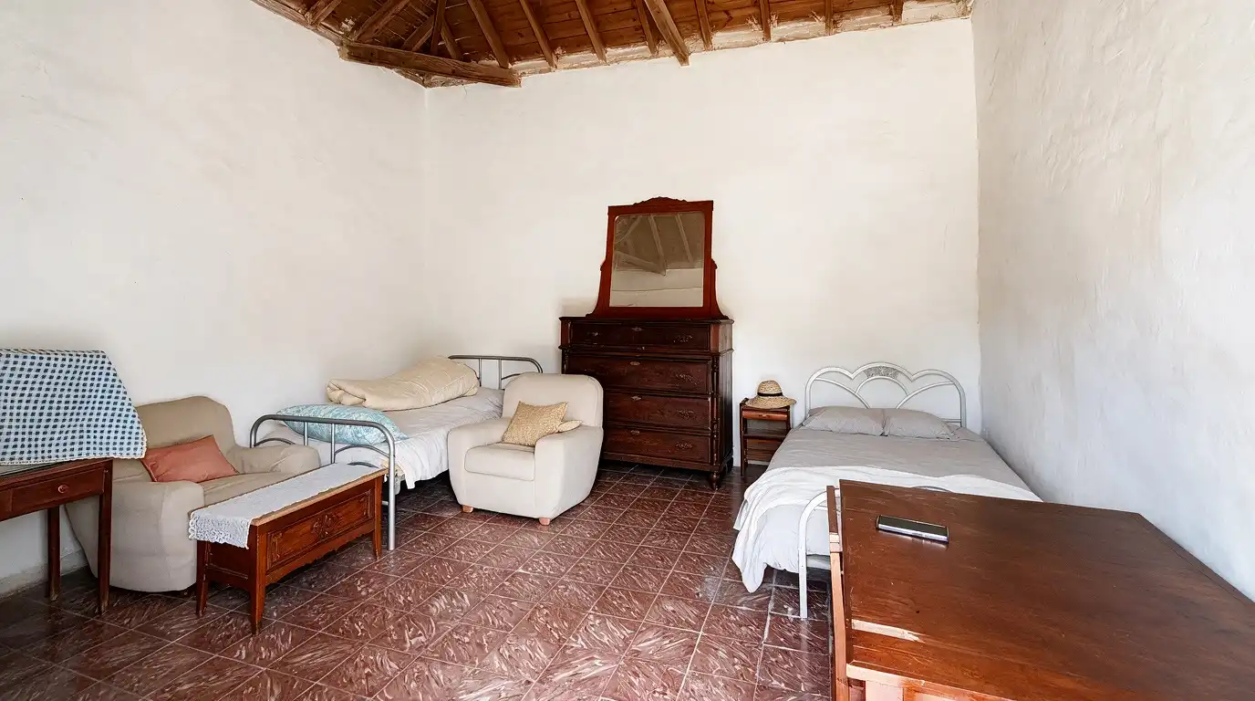 Dormitori de Finca rústica en venda en San Bartolomé de Tirajana amb Jardí privat