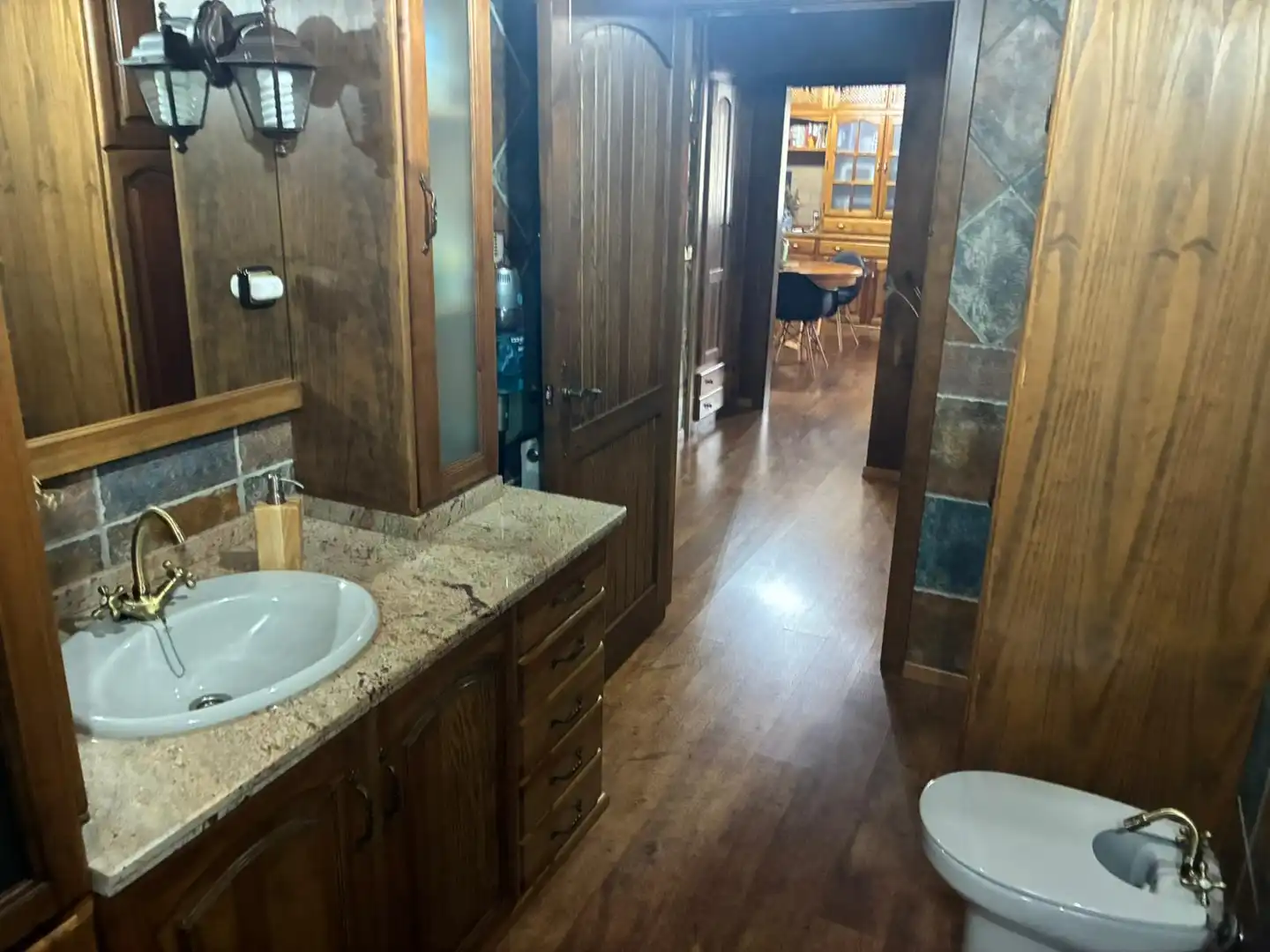 Baño de Finca rústica en venta en Cabezuela del Valle con Calefacción, Jardín privado y Terraza
