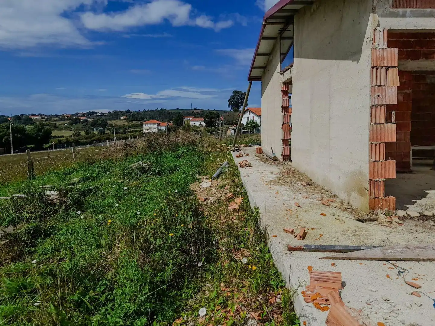 Terreno en venta en Miengo