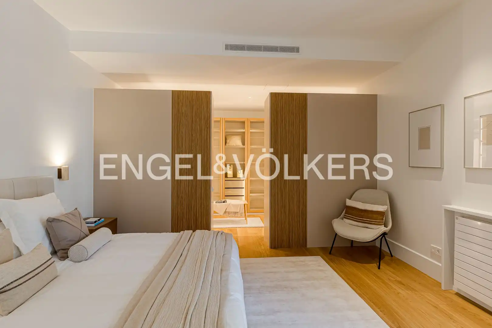 Schlafzimmer von Wohnung zum Verkauf in Madrid mit Klimaanlage, Heizung und Terrasse