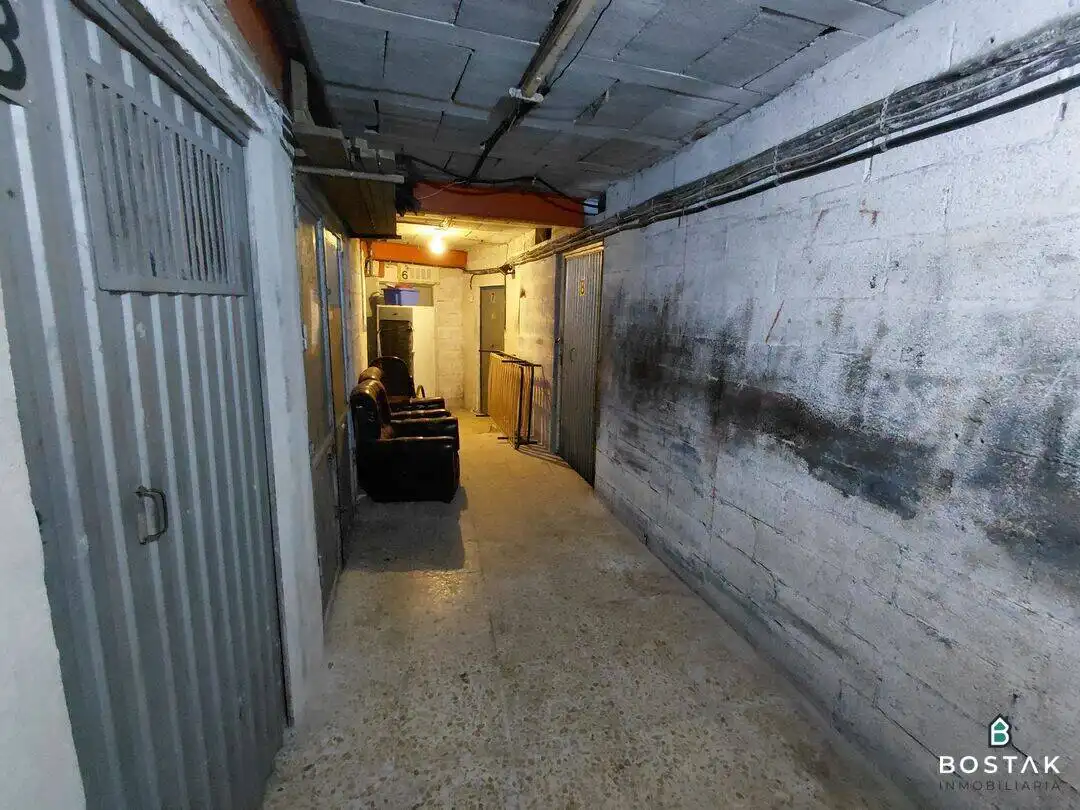 Storage room for sale in Bilbao 