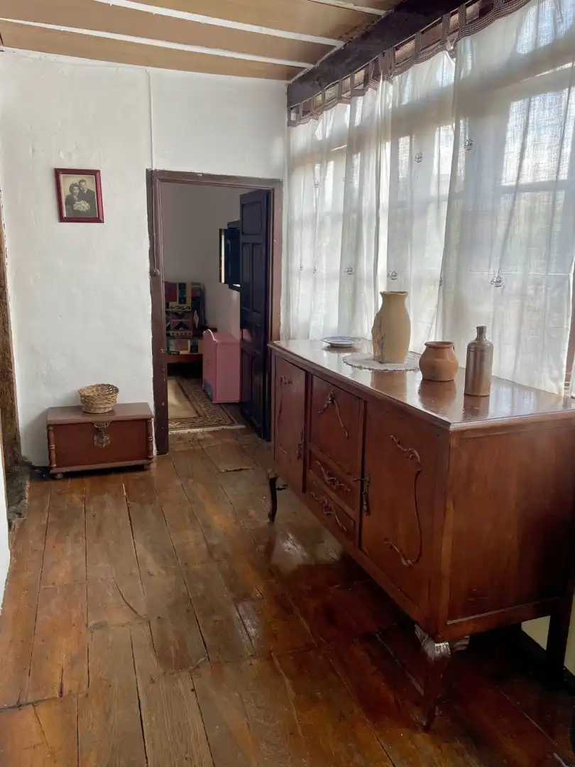 Sala de estar de Casa o chalet en venta en Salas con Calefacción y Trastero