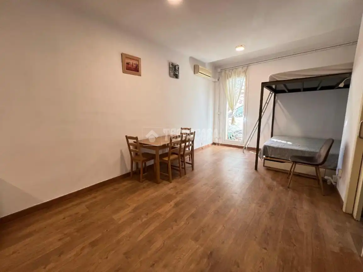 Habitación de Estudio en venta en Barcelona