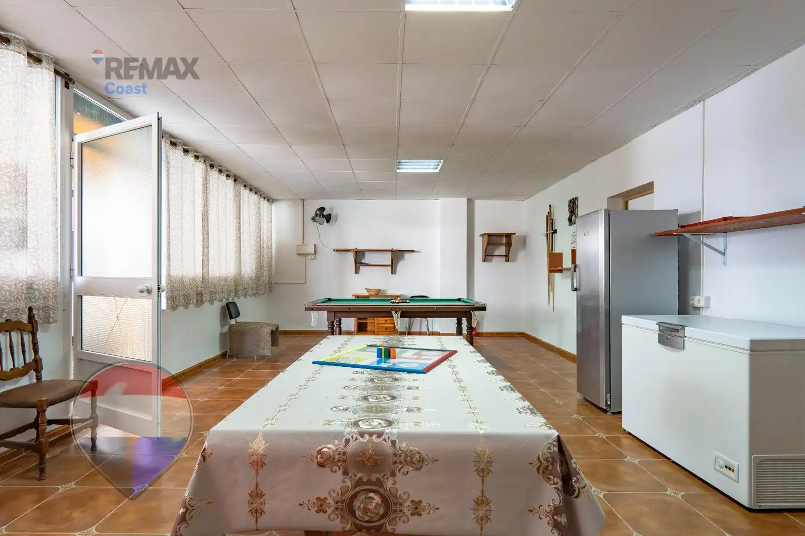 Houses for sale in Cuevas Bajas  with Heating, Private garden and Swimming Pool