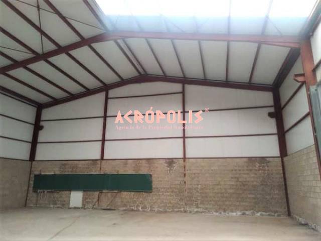 Nave industrial en Alquiler en Cuadros