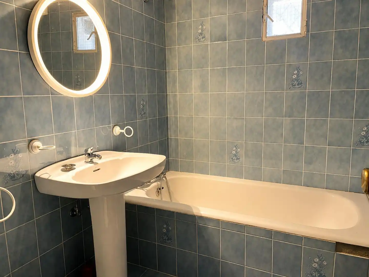 Baño de Casa o chalet en venta en Colmenar Viejo con Calefacción, Jardín privado y Trastero