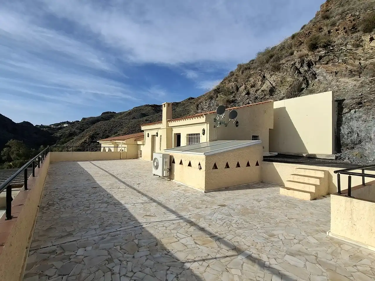 House with pool for sale in Vista de los Ángeles, imagen 12