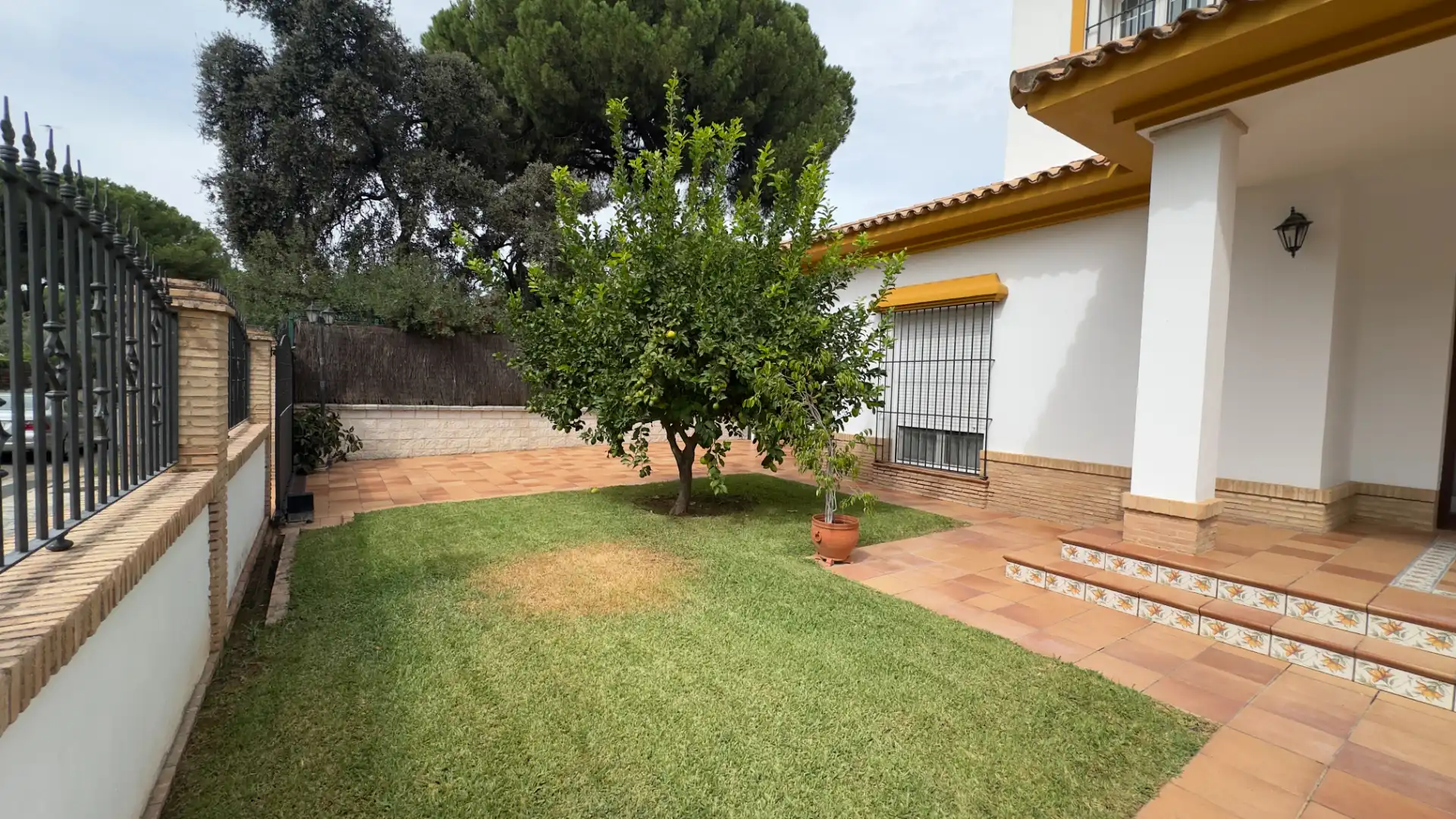 Xalet amb piscina en venda a Calle Abeto, imagen 3