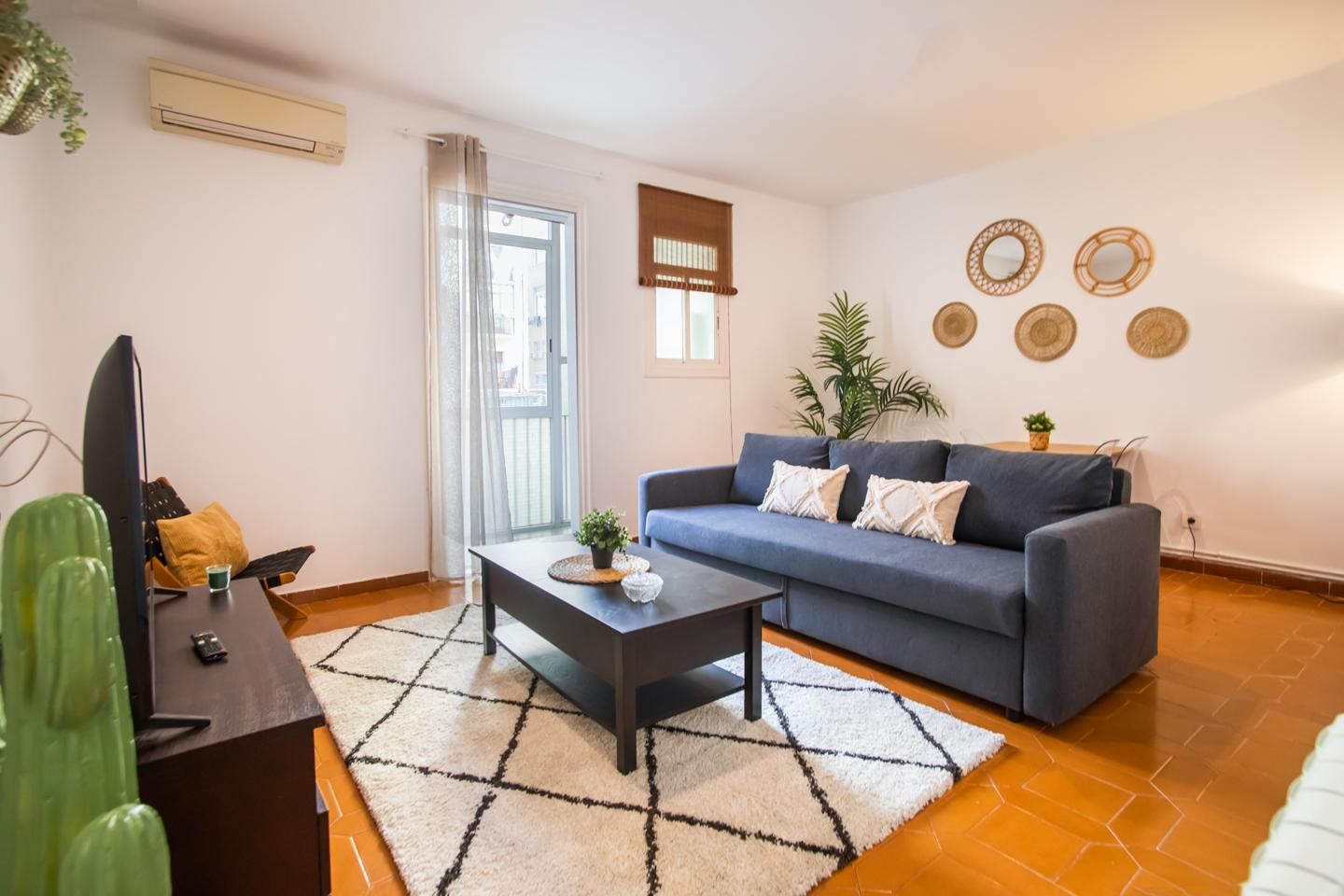 Apartment to rent in Carrer de Cabanes, El Poble Sec - Parc de Montjuïc