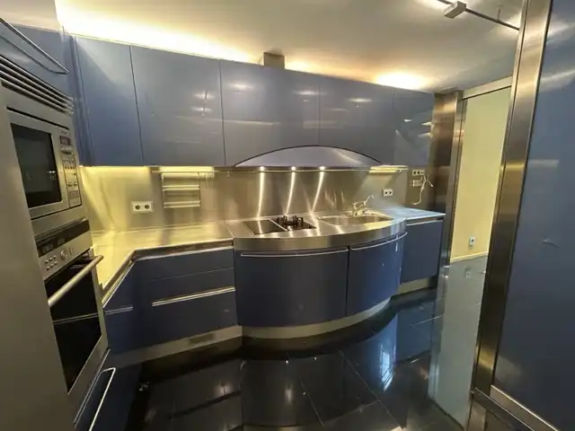 Cocina de Casa o chalet en venta en Barcelona con Aire acondicionado, Calefacción y Jardín privado