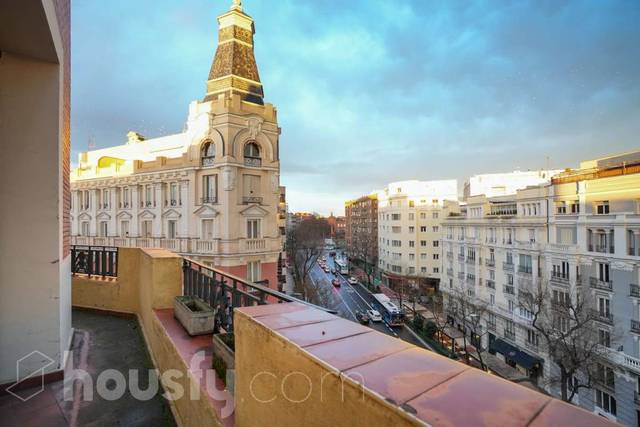 Piso en Venta en Cl. Luchana, . en Trafalgar