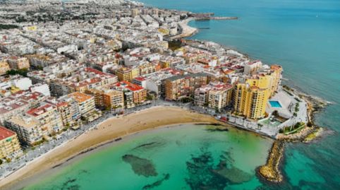 Foto 5 de Edifici en venda a Avinguda del Mediterrani, Guardamar Playa, Guardamar del Segura