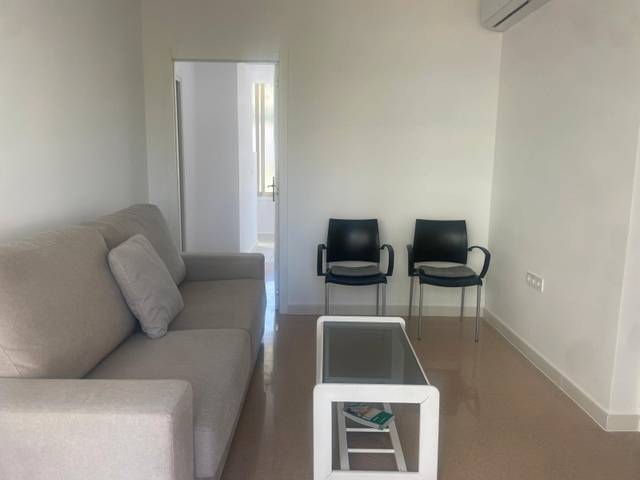 Oficina en Alquiler en Avenida Bruselas, 17 en Playa de San Juan